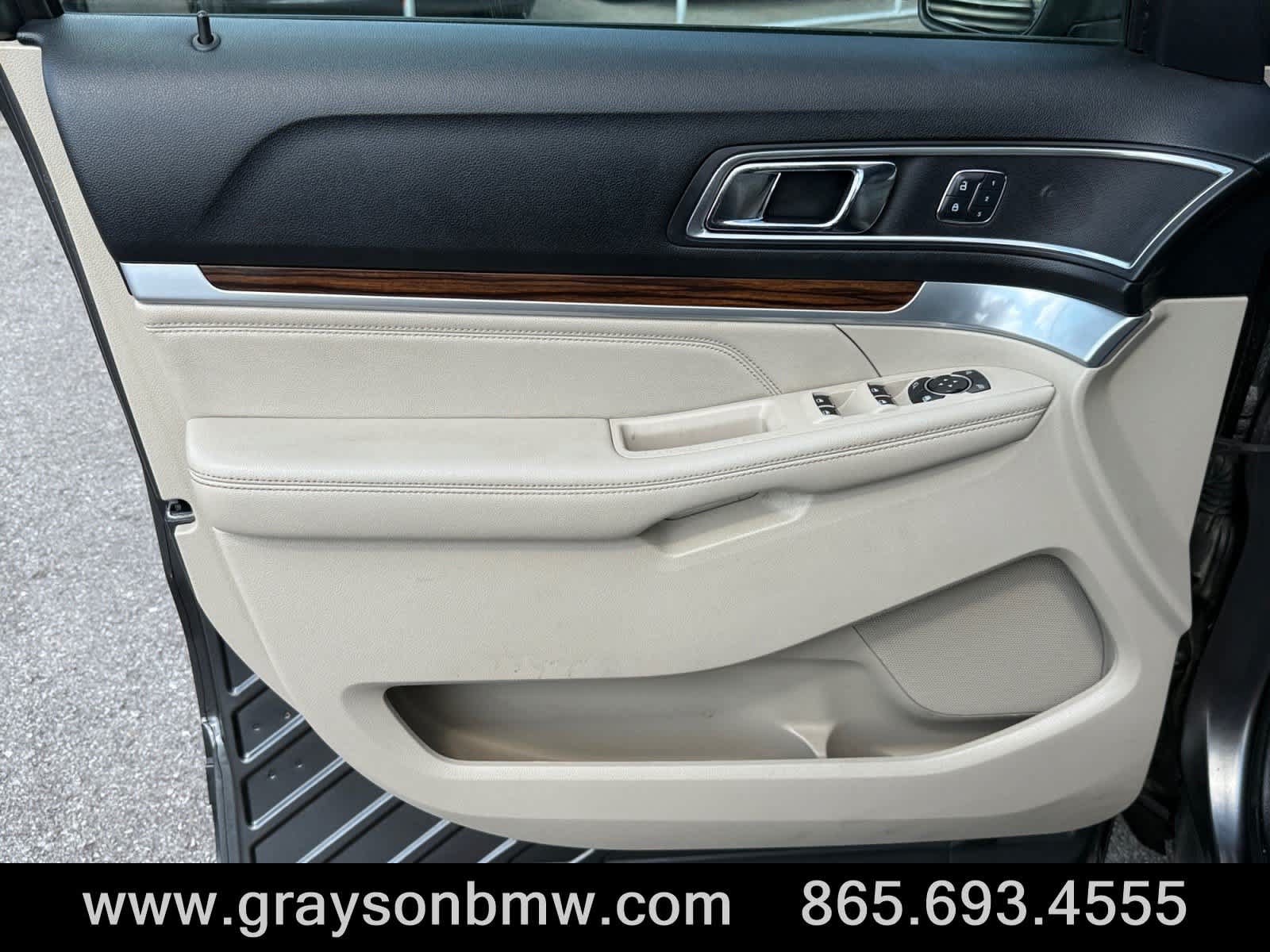 Used 2018 Ford Explorer Limited FWD image 14