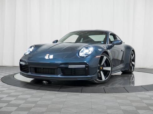 Used 2023 Porsche 911 Sport Classic RWD image 39