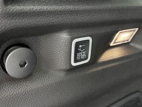 New 2025 Jeep Grand Cherokee L Limited w/ Luxury Tech Group II image 16