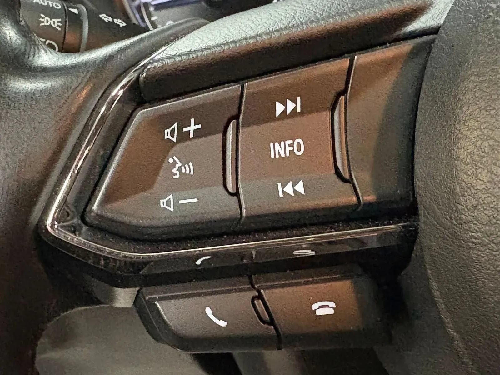 Used 2020 MAZDA CX-5 Sport AWD/4WD image 31