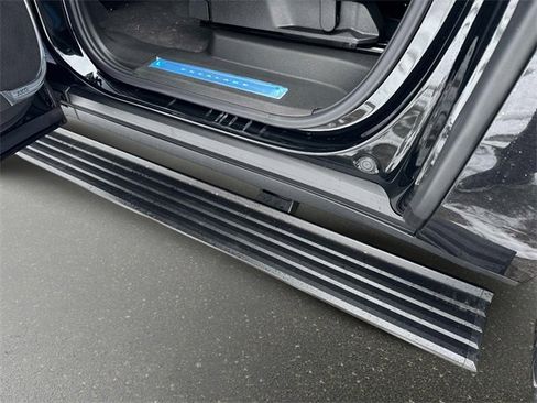 New 2026 Cadillac Escalade ESV Luxury w/ Touring Package image 11