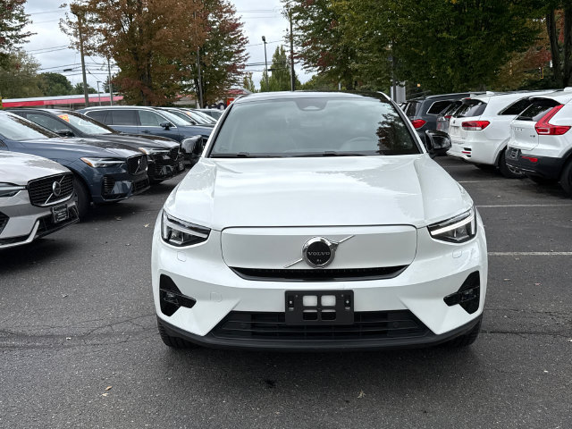Certified 2023 Volvo C40 P8 Recharge Ultimate AWD/4WD image 6