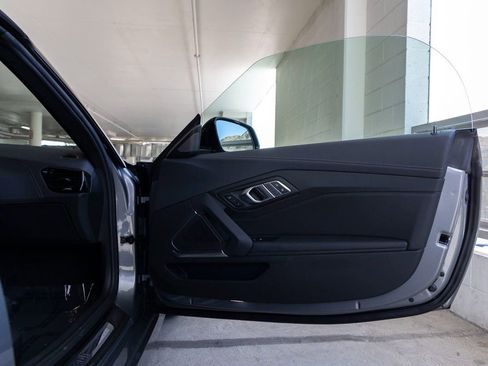 Certified 2026 BMW Z4 M40i image 22