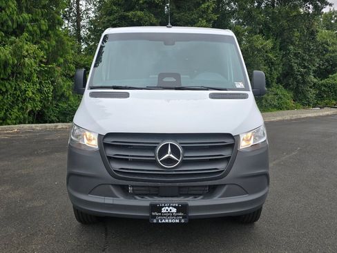 New 2026 Mercedes-Benz Sprinter 2500 image 9