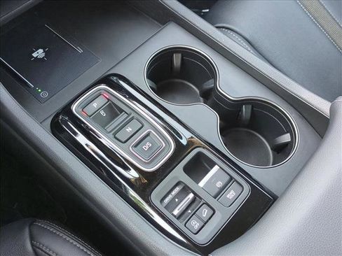 Used 2023 Honda Pilot EX-L image 12