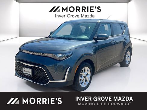 Used 2025 Kia Soul LX w/ LX Technology Package FWD image 1