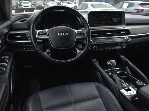 Used 2022 Kia Telluride EX w/ EX Premium Package AWD/4WD image 18