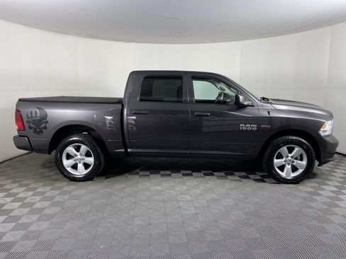 Used 2015 RAM 1500 Express AWD/4WD image 2
