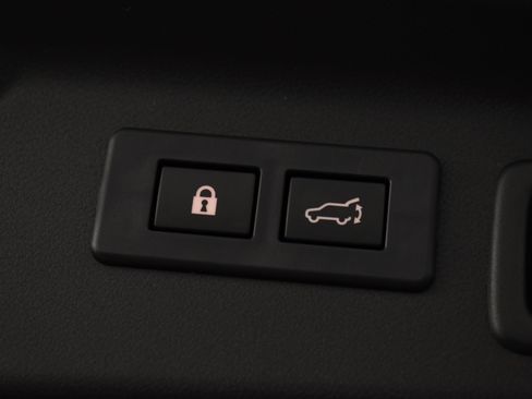 New 2025 Subaru Forester Limited image 16