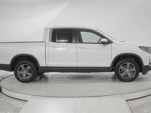 Used 2023 Honda Ridgeline RTL image 13
