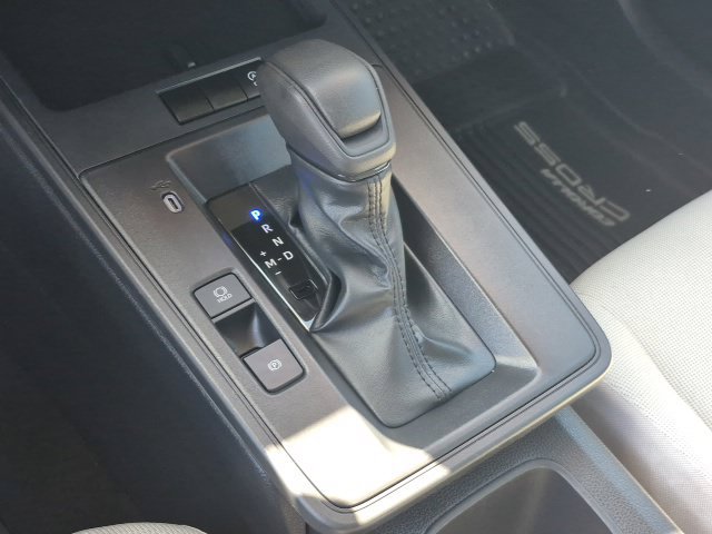 Used 2026 Toyota Corolla Cross L FWD image 11