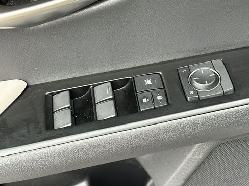 Used 2019 Lexus UX 250h image 13