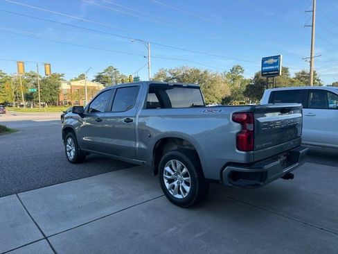 Used 2023 Chevrolet Silverado 1500 Custom AWD/4WD image 6