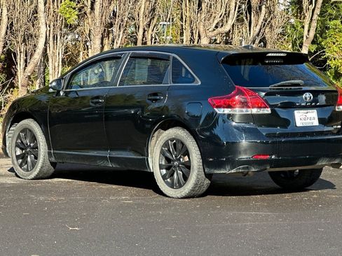 Used 2014 Toyota Venza LE image 6