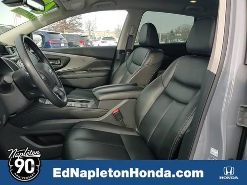 Used 2024 Nissan Murano SV w/ SV Midnight Edition Package image 10