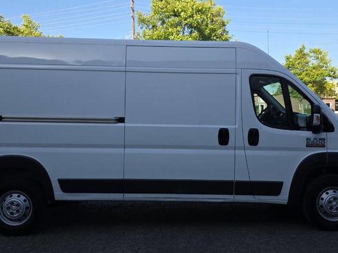 Used 2017 RAM ProMaster 2500 FWD image 8