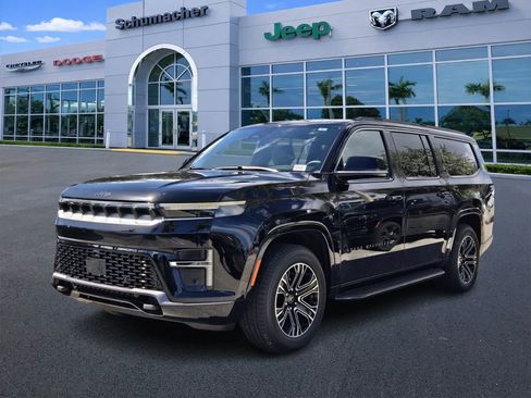 New 2026 Jeep Grand Wagoneer L 4WD w/ HD Trailer Tow Package image 3
