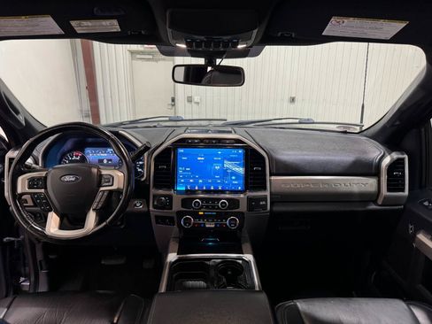 Used 2022 Ford F250 Lariat w/ Lariat Ultimate Package AWD/4WD image 19