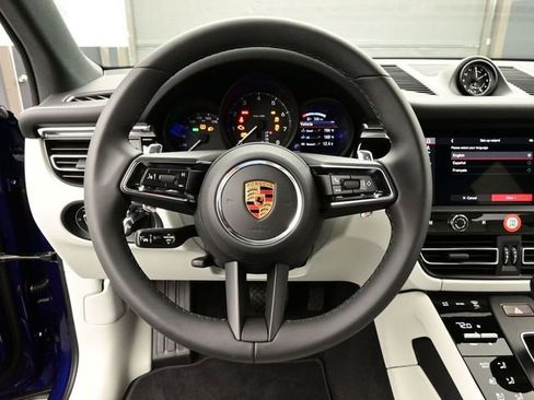 New 2026 Porsche Macan AWD/4WD image 8
