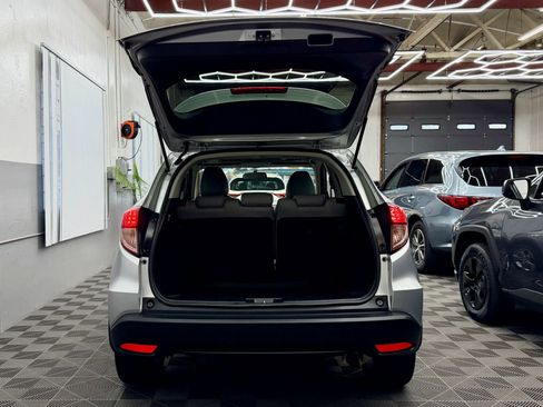 Used 2016 Honda HR-V EX image 14