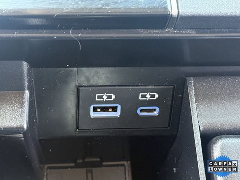 Used 2022 Toyota Tundra SR5 w/ Convenience Package image 30