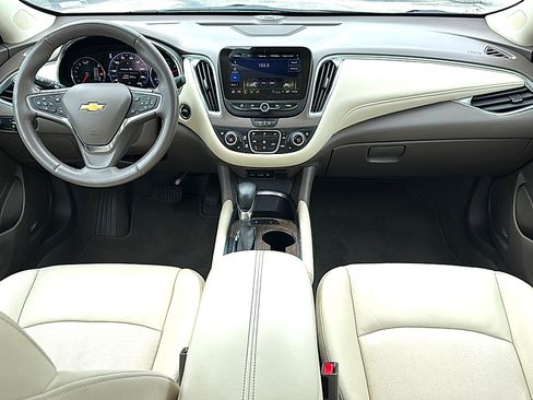 Used 2024 Chevrolet Malibu LT FWD image 20