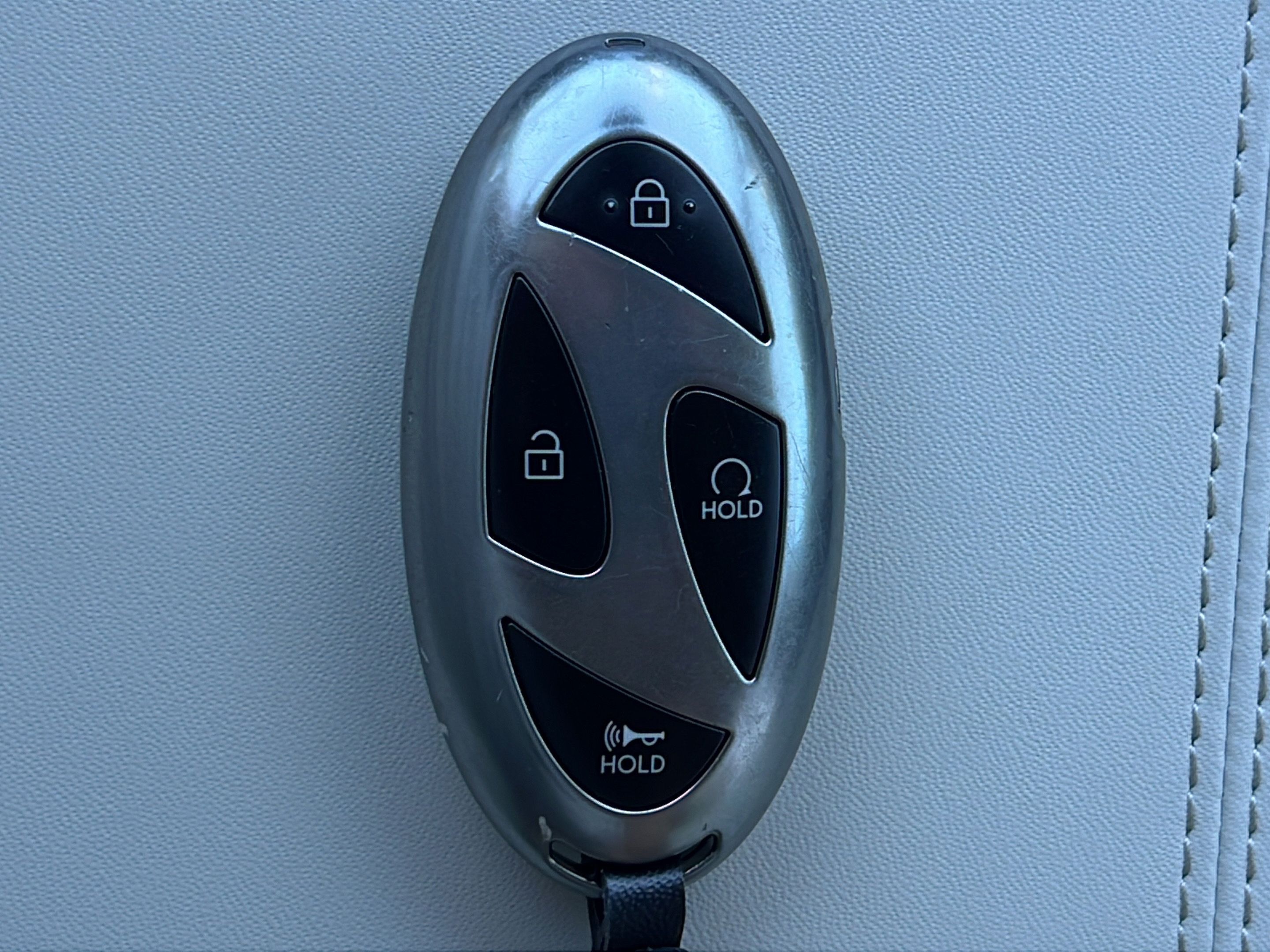 Used 2025 Hyundai Santa Fe SEL FWD image 21