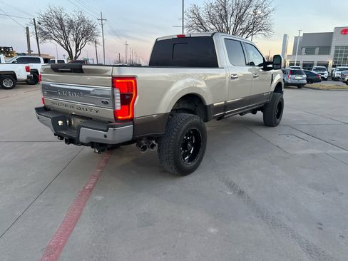 Used 2017 Ford F250 King Ranch w/ King Ranch Ultimate Package image 3