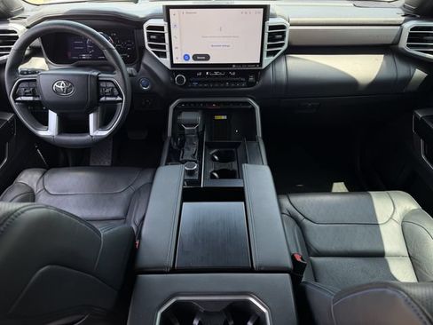 Used 2024 Toyota Sequoia Platinum AWD/4WD image 12