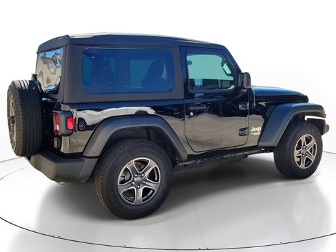 Used 2018 Jeep Wrangler Sport image 8