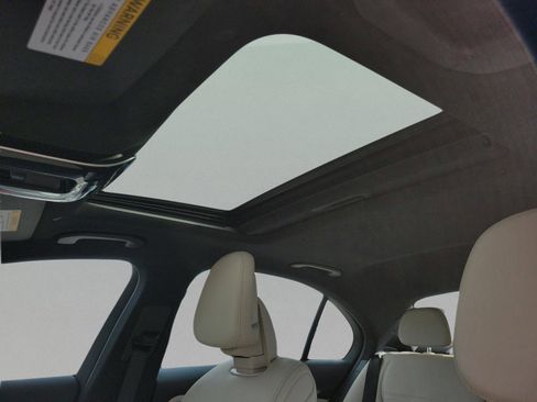 Certified 2025 Mercedes-Benz C 300 Sedan image 33