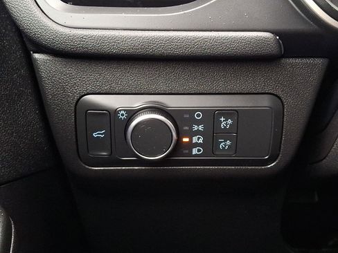 Certified 2022 Ford Escape SE w/ SE Sport Appearance Package image 23