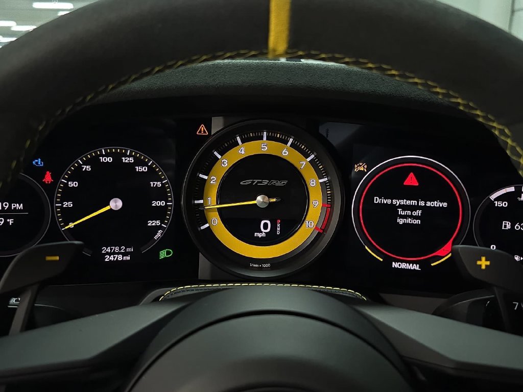 Certified 2025 Porsche 911 GT3 RS RWD image 14