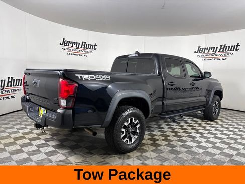 Used 2019 Toyota Tacoma TRD Off-Road w/ TRD Premium Off Road Package AWD/4WD image 5