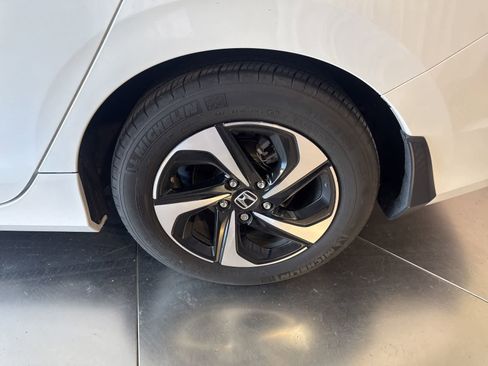 Used 2022 Honda Insight EX image 9