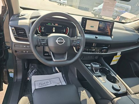 New 2026 Nissan Rogue Platinum w/ Platinum Premium Package AWD/4WD image 21