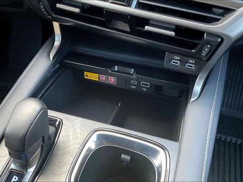 Used 2024 Lexus RX 350 Premium w/ Convenience Package AWD/4WD image 16
