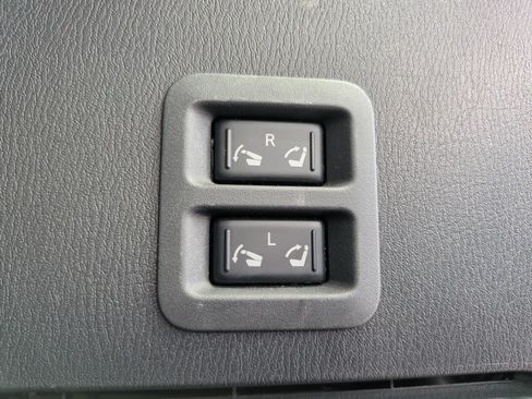 Used 2020 Nissan Armada Platinum w/ Interior Lighting Package AWD/4WD image 43