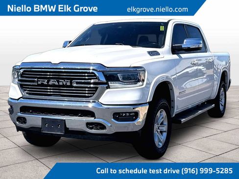 Used 2022 RAM 1500 Laramie AWD/4WD image 1