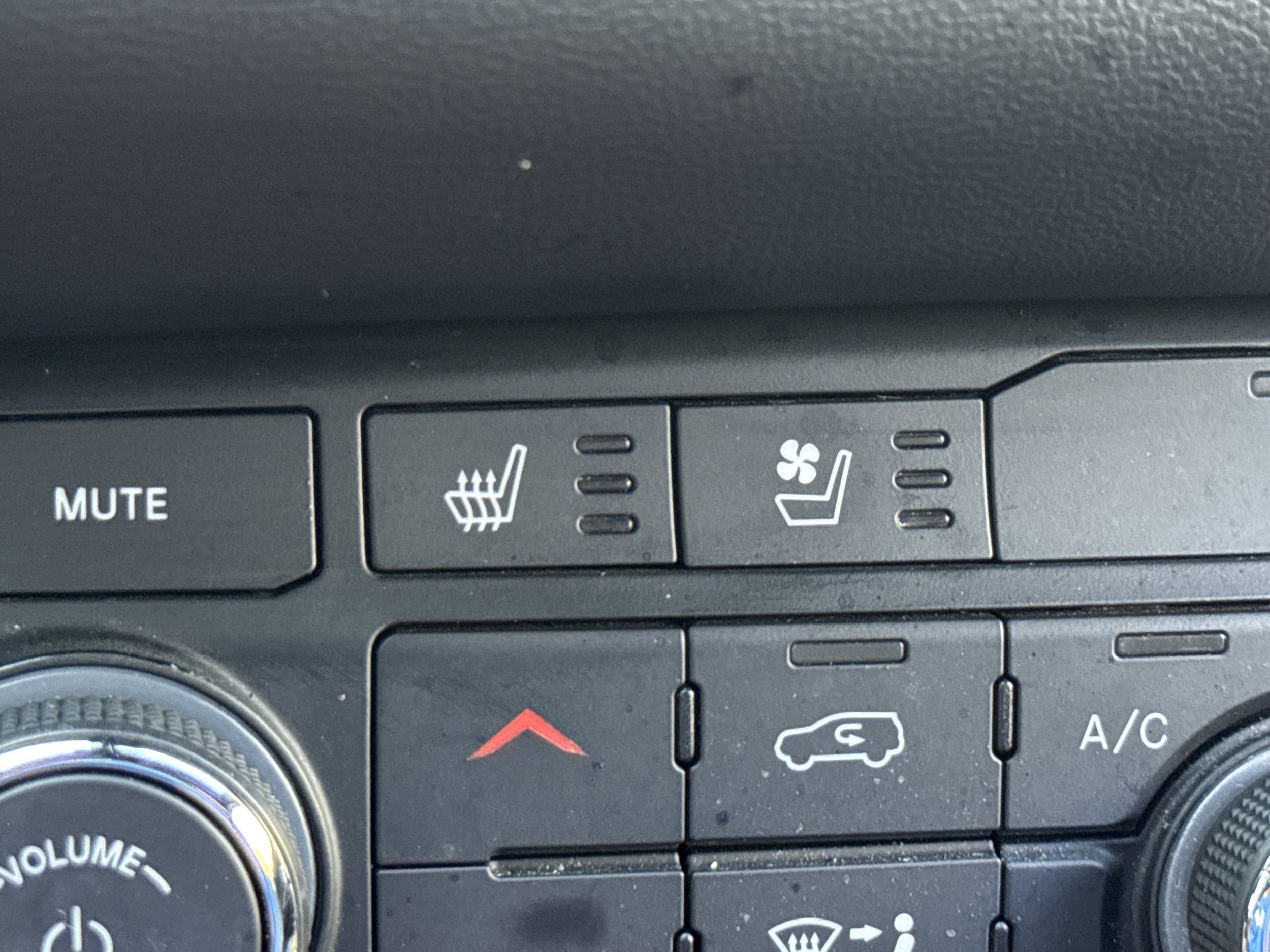 Used 2024 Dodge Durango GT AWD/4WD image 27