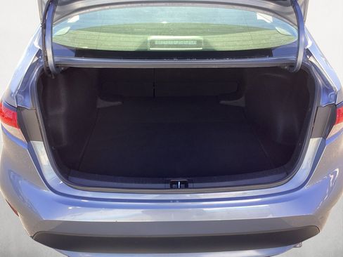 Used 2022 Toyota Corolla LE image 16