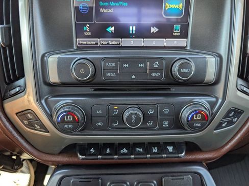 Used 2015 Chevrolet Silverado 3500 High Country w/ Duramax Plus Package AWD/4WD image 24