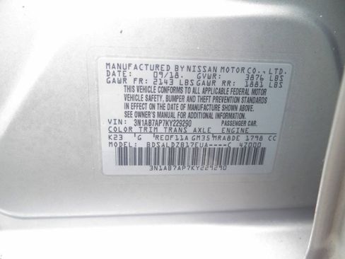 Used 2019 Nissan Sentra SV FWD image 30