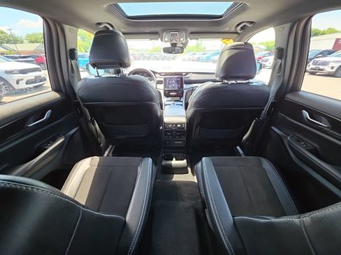 Certified 2023 Jeep Grand Cherokee L Altitude AWD/4WD image 21