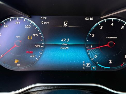 Used 2022 Mercedes-Benz GLC 300 image 34