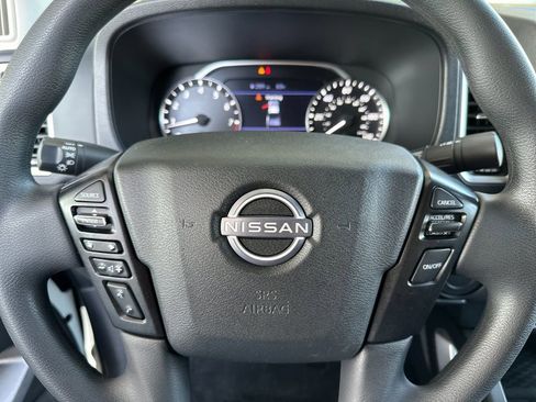 Used 2023 Nissan Frontier SV RWD image 21