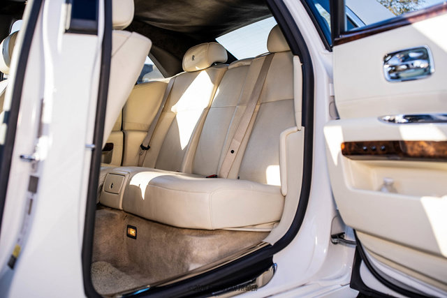 Used 2013 Rolls-Royce Ghost RWD image 53