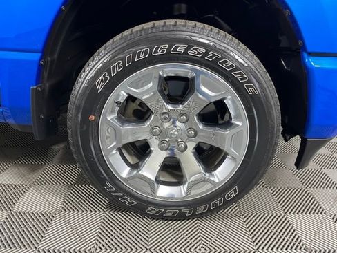 Used 2022 RAM 1500 Big Horn AWD/4WD image 9