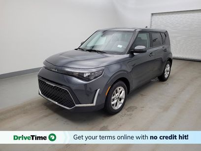 Used 2025 Kia Soul LX w/ LX Technology Package