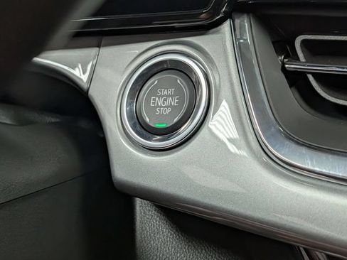 New 2026 Chevrolet Trax LT w/ Driver Confidence Package FWD image 21